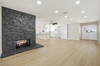 324 Lakehurst Road, Las Vegas, NV 89145