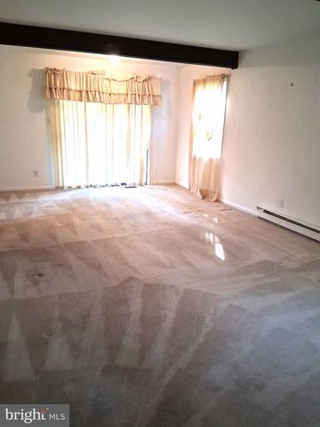 5119 MACNAMARA DR, Fredericksburg, VA 22407