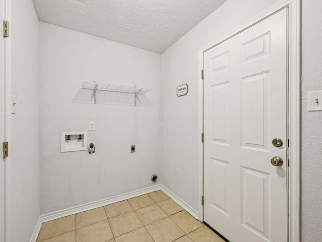 4315 Ravine Drive, Friendswood, TX 77546