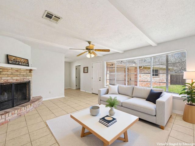 4315 Ravine Drive, Friendswood, TX 77546