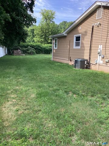 9 Washington Road, Windsor, CT 06095