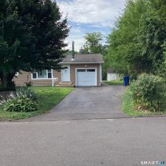 9 Washington Road, Windsor, CT 06095