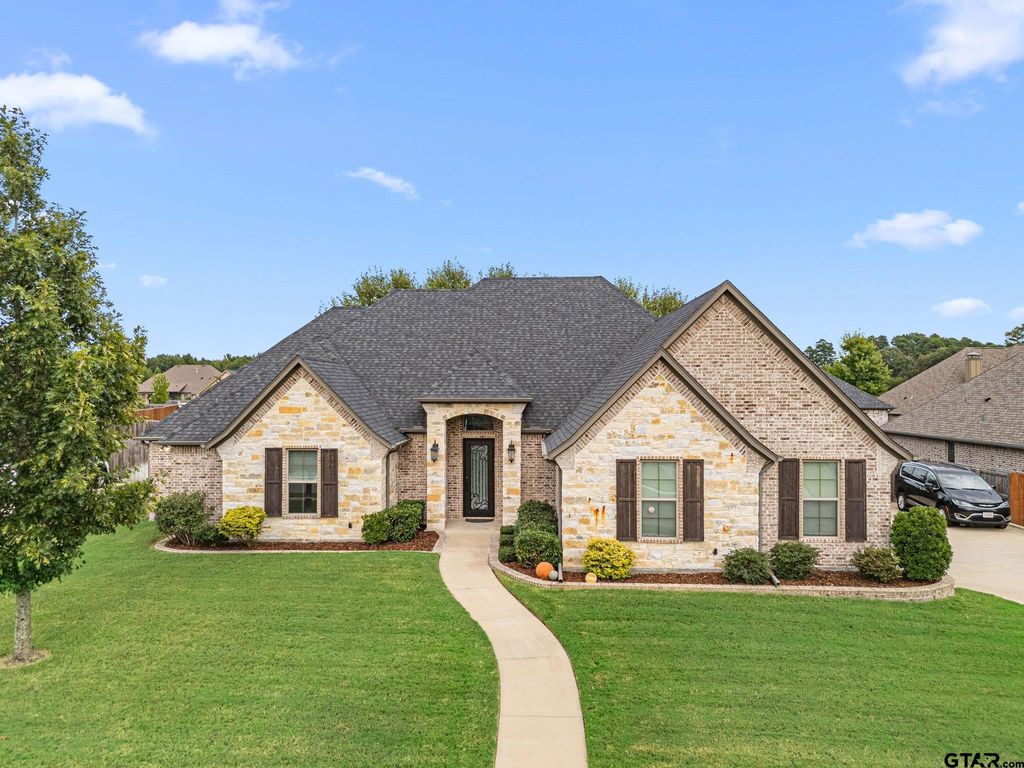 2879 Barton Creek Cir., Tyler, TX 75703
