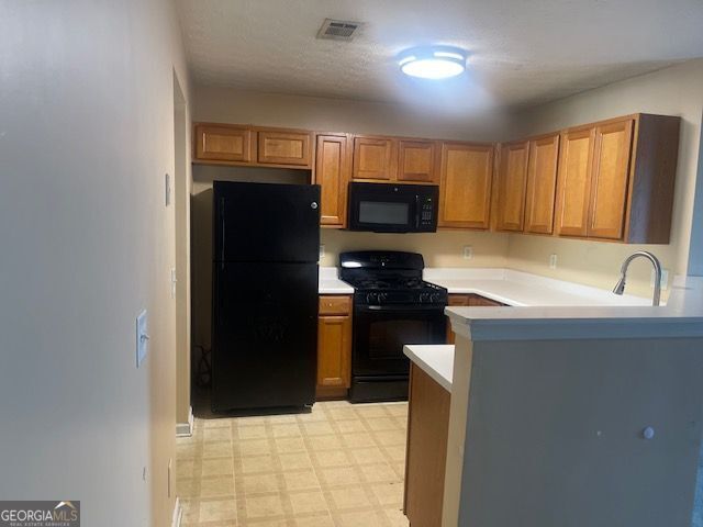 2083 Manhattan Parkway, Decatur, GA 30035