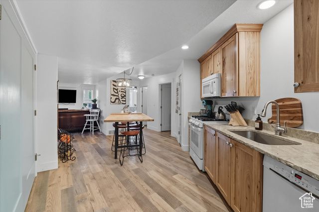 164 E 200 S, Hyde Park, UT 84318