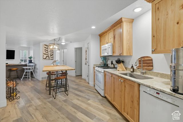 164 E 200 S, Hyde Park, UT 84318