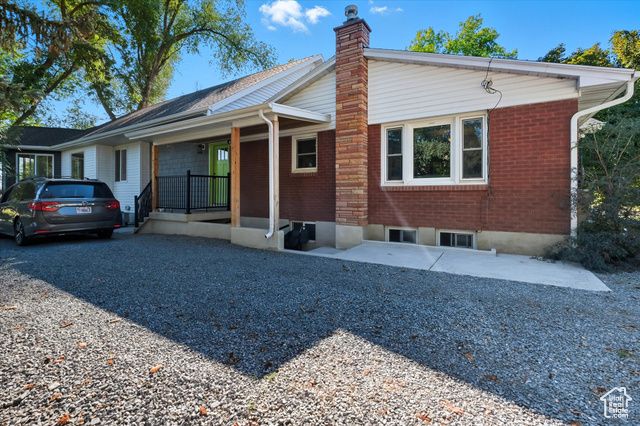 164 E 200 S, Hyde Park, UT 84318