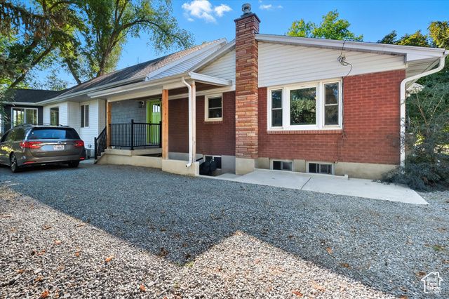 164 E 200 S, Hyde Park, UT 84318