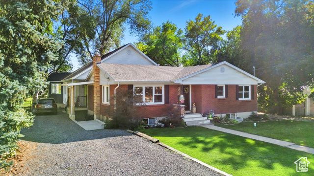 164 E 200 S, Hyde Park, UT 84318