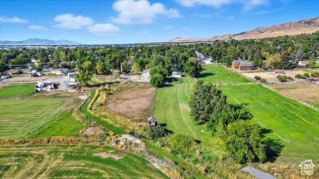 164 E 200 S, Hyde Park, UT 84318