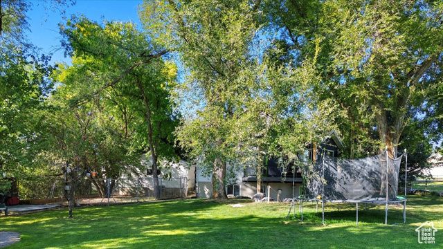 164 E 200 S, Hyde Park, UT 84318