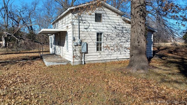 219 W Denbo Street, Catoosa, OK 74015