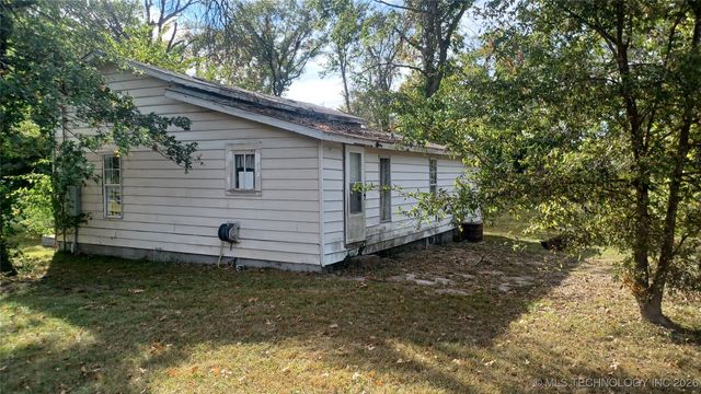 219 W Denbo Street, Catoosa, OK 74015