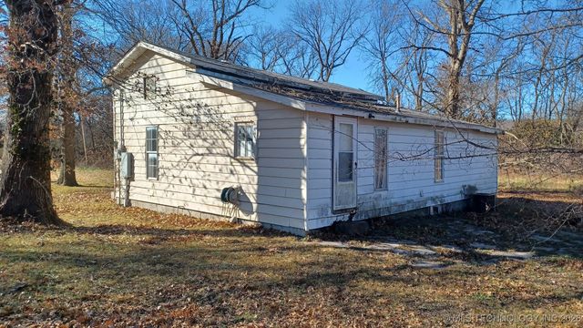 219 W Denbo Street, Catoosa, OK 74015