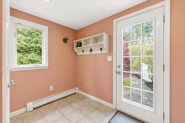 126 Flint Locke Dr, Duxbury, MA 02332