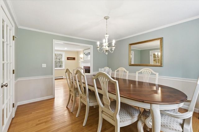126 Flint Locke Dr, Duxbury, MA 02332