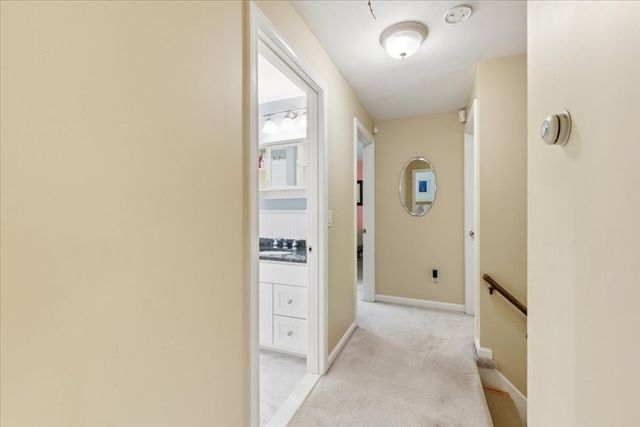 126 Flint Locke Dr, Duxbury, MA 02332