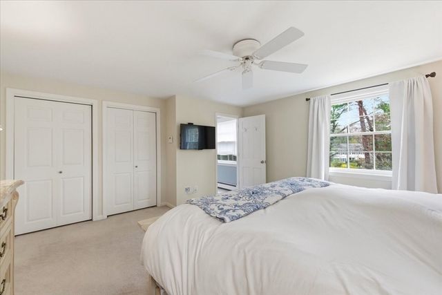 126 Flint Locke Dr, Duxbury, MA 02332