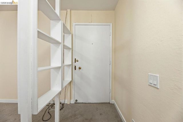 811 York St 237, Oakland, CA 94610