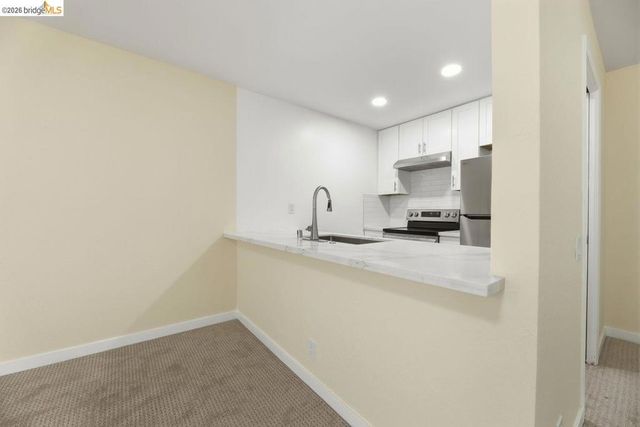 811 York St 237, Oakland, CA 94610