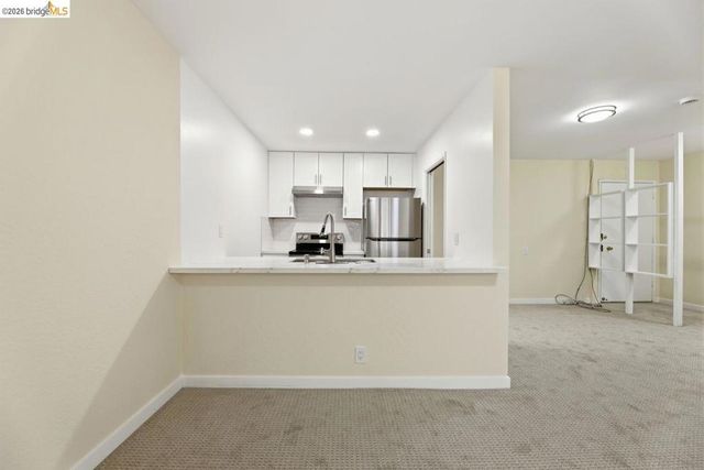 811 York St 237, Oakland, CA 94610