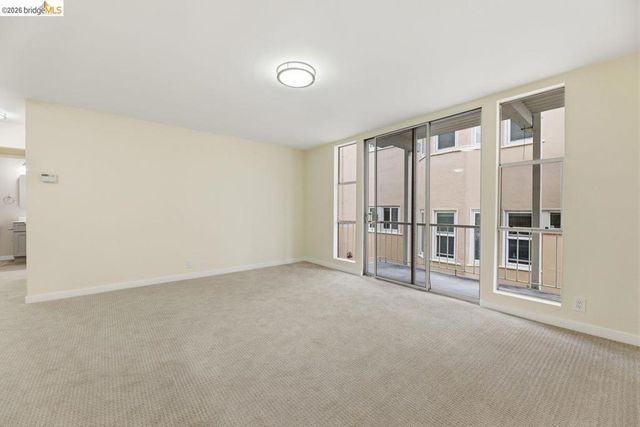 811 York St 237, Oakland, CA 94610