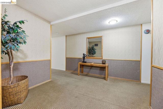 811 York St 237, Oakland, CA 94610