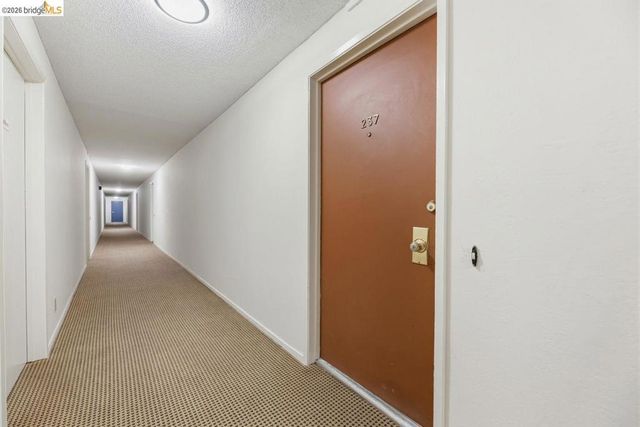 811 York St 237, Oakland, CA 94610