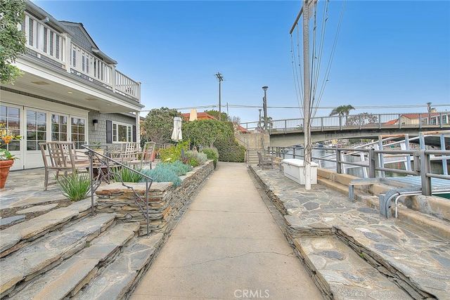 5590 E The Toledo, Long Beach, CA 90803