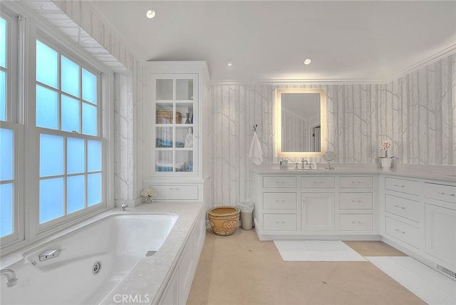 5590 E The Toledo, Long Beach, CA 90803