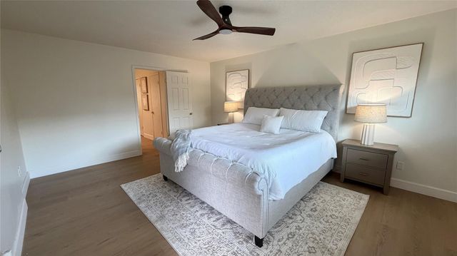 1315 Warwickshire Drive, Houston, TX 77077