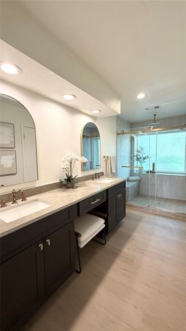 1315 Warwickshire Drive, Houston, TX 77077