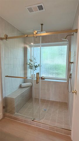 1315 Warwickshire Drive, Houston, TX 77077