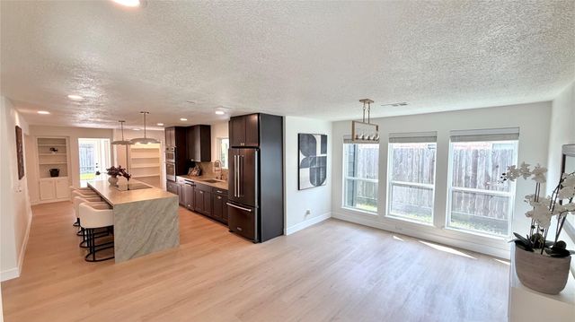 1315 Warwickshire Drive, Houston, TX 77077