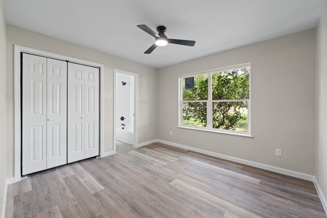 202 Roaring Springs Drive, Joshua, TX 76058