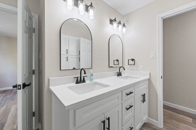 202 Roaring Springs Drive, Joshua, TX 76058