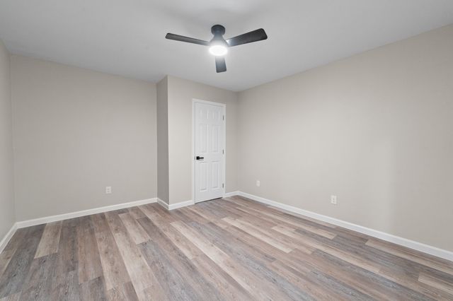 202 Roaring Springs Drive, Joshua, TX 76058