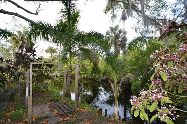 1324 Brookhill DR, Fort Myers, FL 33916