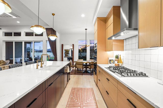 2332 S Grinberg Pl., Meridian, ID 83642