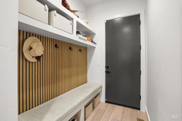 2332 S Grinberg Pl., Meridian, ID 83642