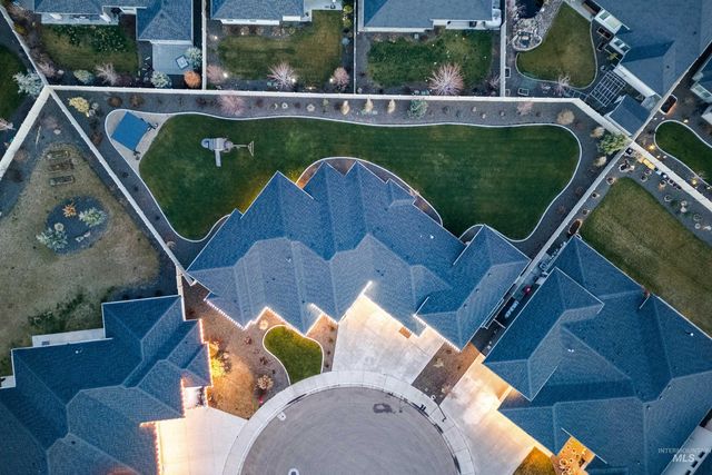 2332 S Grinberg Pl., Meridian, ID 83642