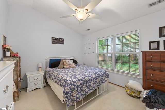 626 Thornbird Circle, Boiling Springs, SC 29316