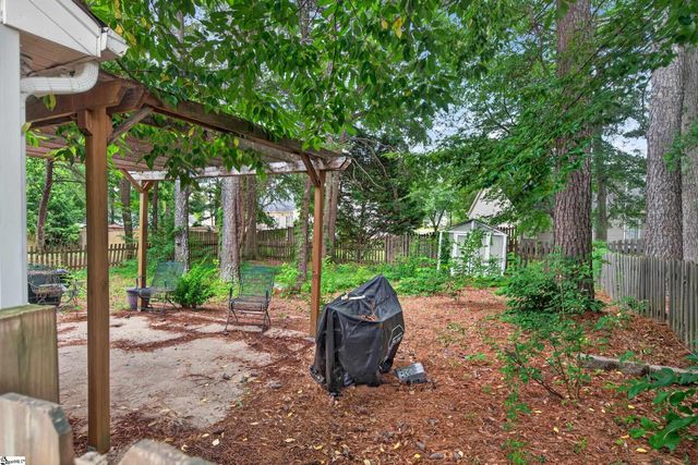 626 Thornbird Circle, Boiling Springs, SC 29316