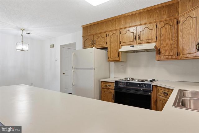 334 STONEGATE COURT, Chambersburg, PA 17201