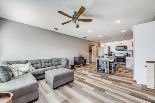 1429 E Odneal Street, Sherman, TX 75090