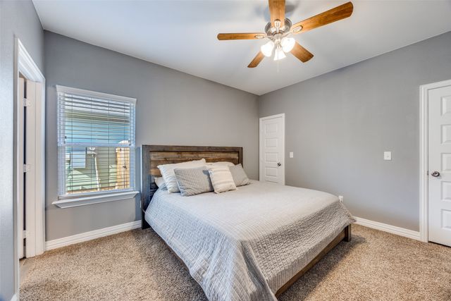 1429 E Odneal Street, Sherman, TX 75090