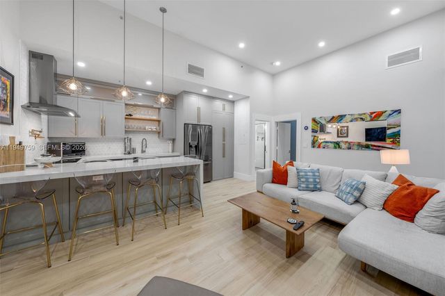 935 Euclid Ave 5, Miami Beach, FL 33139