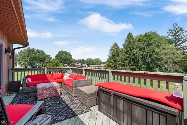 3741 Muirfield Drive, Uniontown, OH 44685