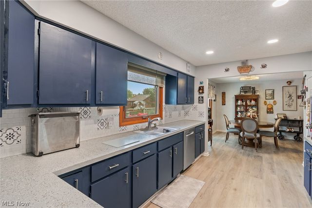 3741 Muirfield Drive, Uniontown, OH 44685