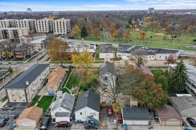 940 Troost Avenue, Forest Park, IL 60130
